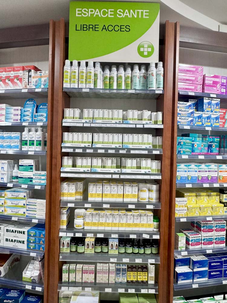 Pharmacie Ury (1)