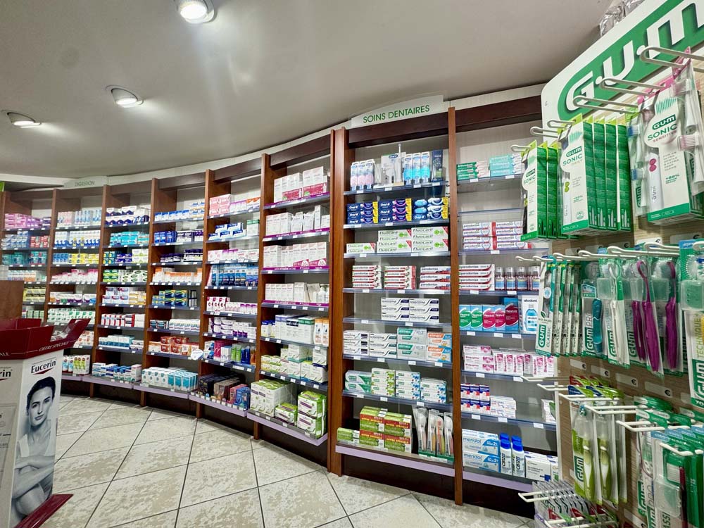 Pharmacie Ury (4)