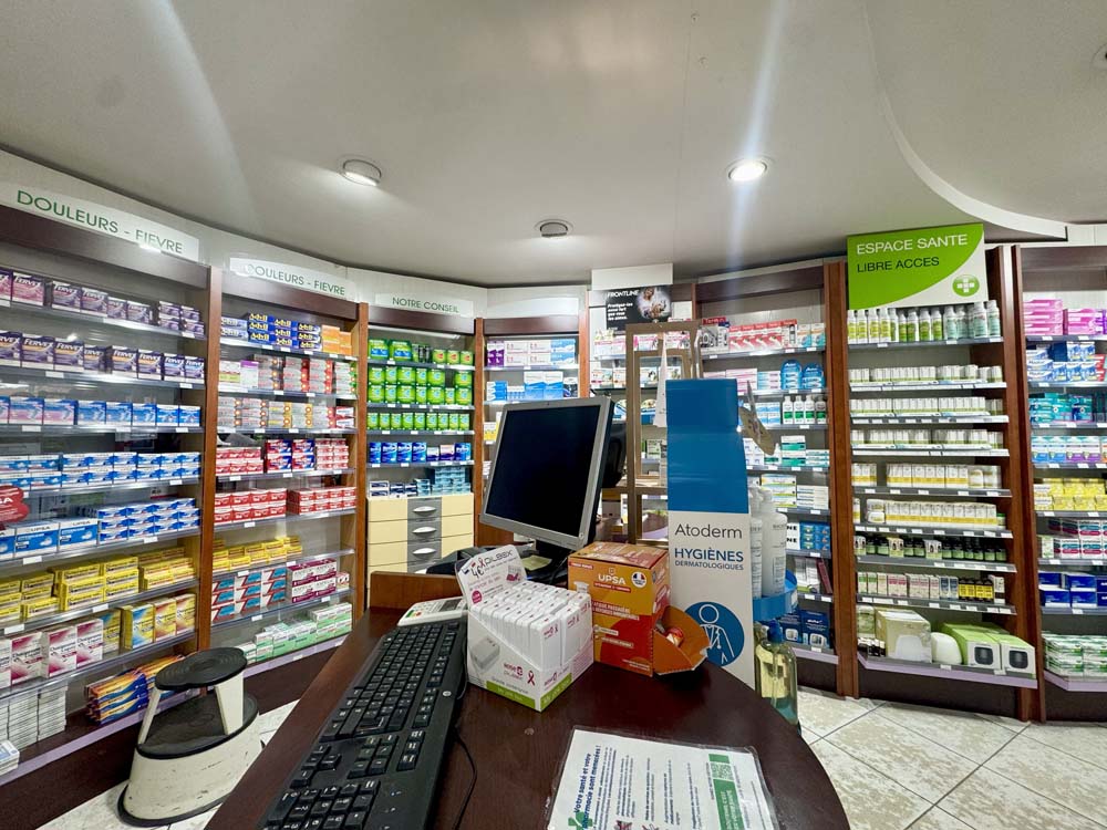 Pharmacie Ury (6)